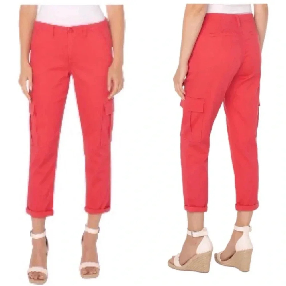 LIVERPOOL | Women’s Cargo Crop Rolled Cuff Pants in Watermelon Size 12/31